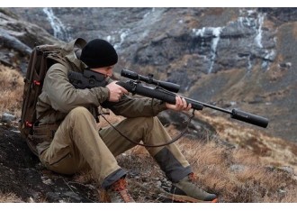 Jakie cechy powinna mieć odzież myśliwska na polowanie jesienne i zimowe?