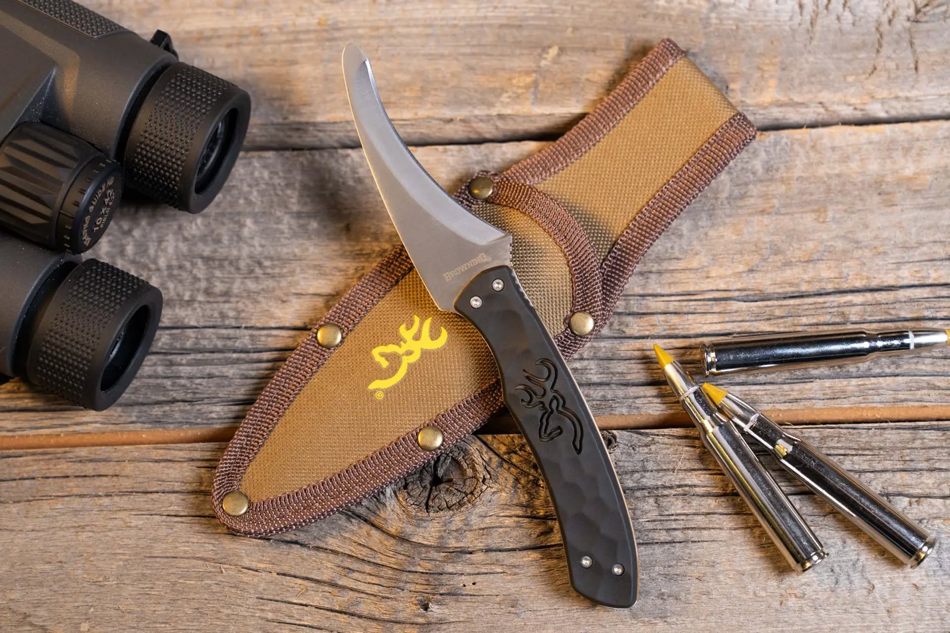 Dobór noża myśliwskiego: na co zwracać uwagę?